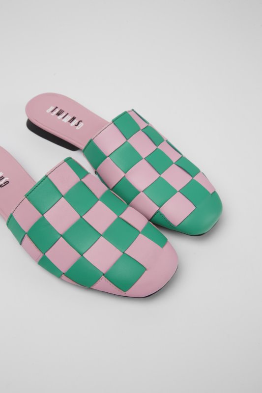 Дамски обувки от розова и зелена кожа Camper Design Twins