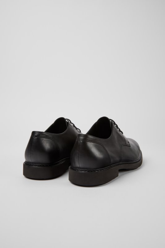 ексклузивни черни мъжки обувки Camper Neuman Classic